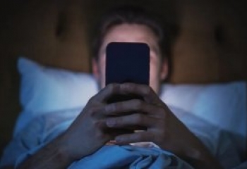 Apostas online: conheça os riscos e saiba onde buscar ajuda pelo SUS