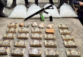 PM apreende fuzil e 25 kg de drogas na Baixada Campista